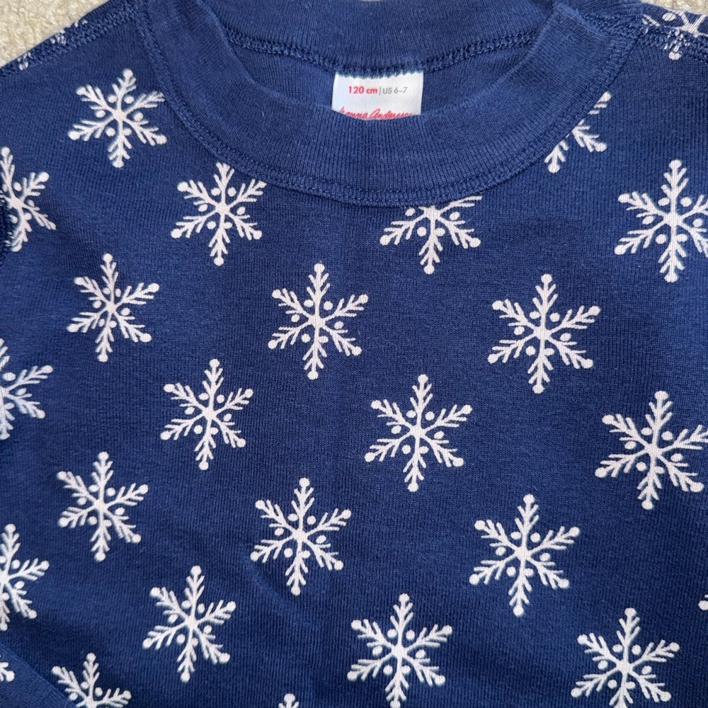 Hanna Andersson Kids Navy Snowflake and Yeti Pajama Lot, sz 6-7, 8 - Picture 3 of 4